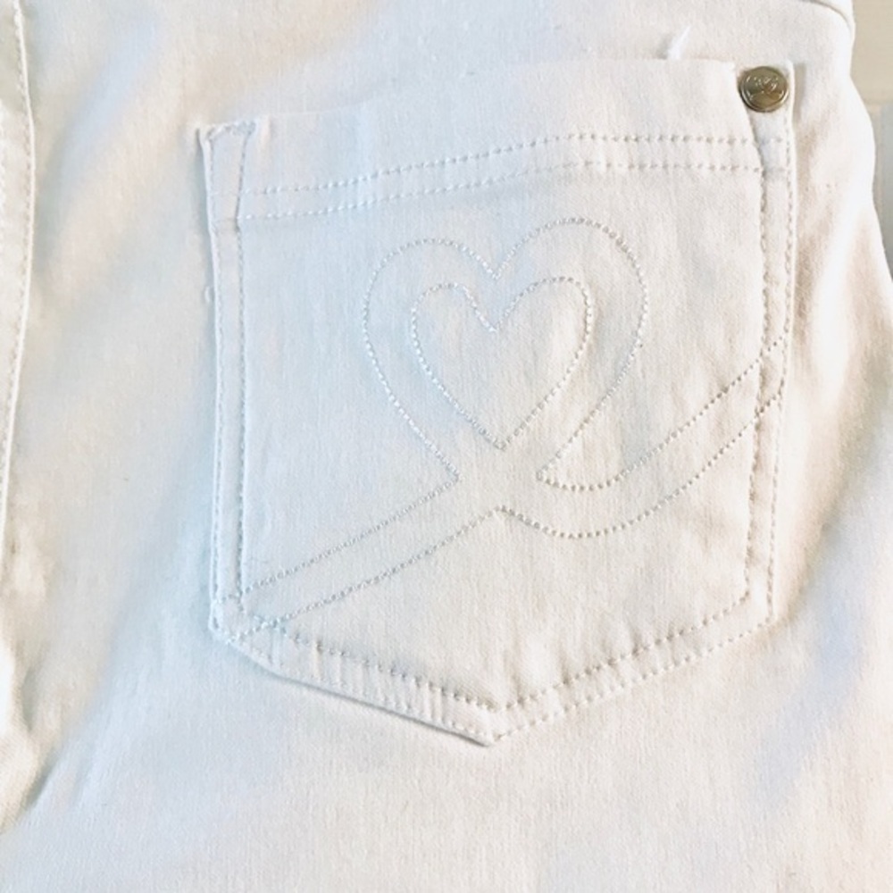 Daily Sports Born In Sweden Skort - Picture 4 of 5